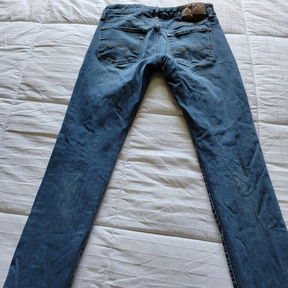American Eagle Jeans - Picture 3 of 4